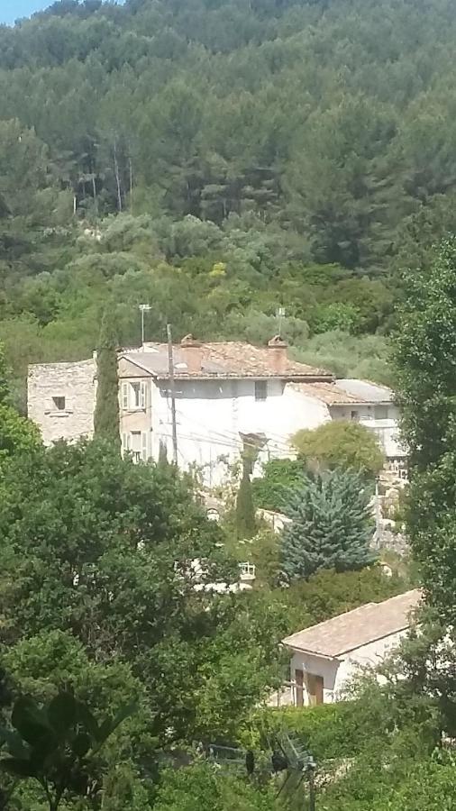 Appartement Dans Hameau Provencal Альош Екстериор снимка